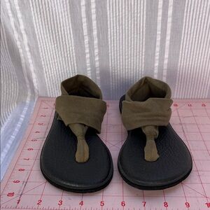 Sanuk Women's Sandals